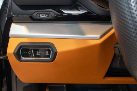 2024 Lamborghini Urus S