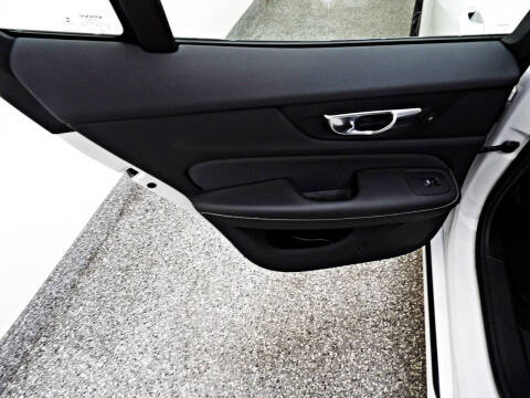 2024 Volvo S60 B5 Plus Black Edition