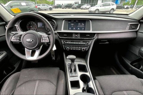 2020 Kia Optima LX