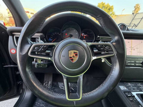 2017 Porsche Macan S