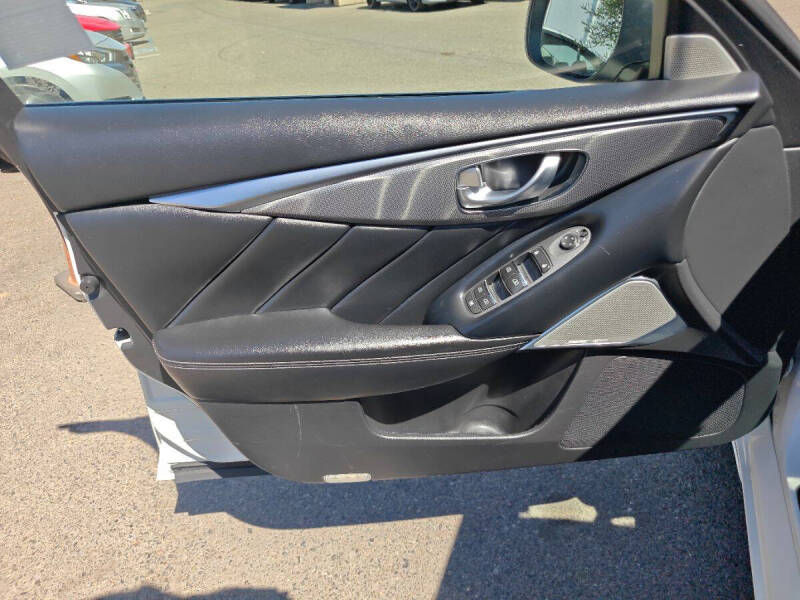 2017 Infiniti Q50 3.0T Premium