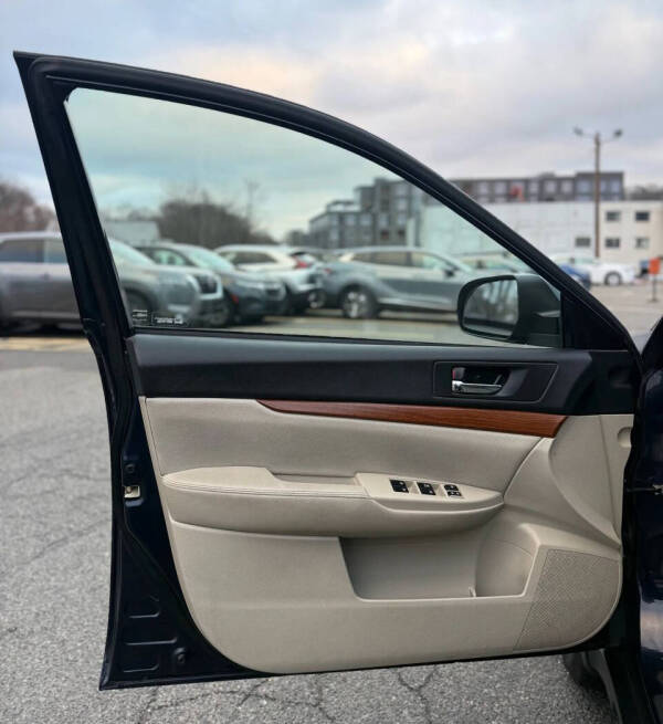 2014 Subaru Outback 2.5i Limited