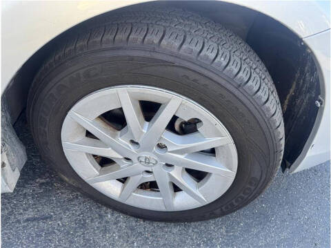 2012 Toyota Prius v Three