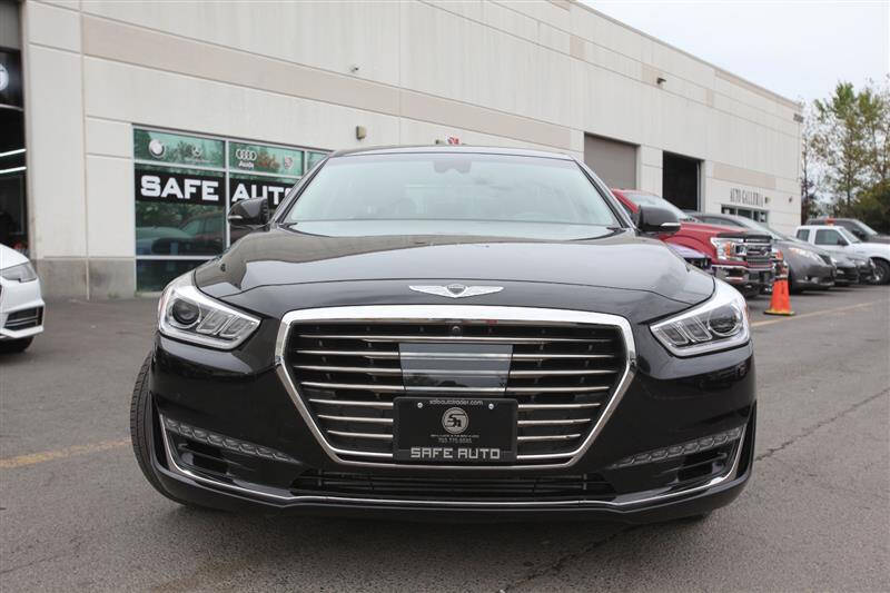 2017 Genesis G90