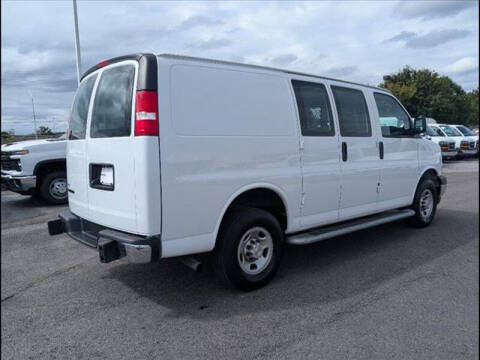 2023 Chevrolet Express 2500