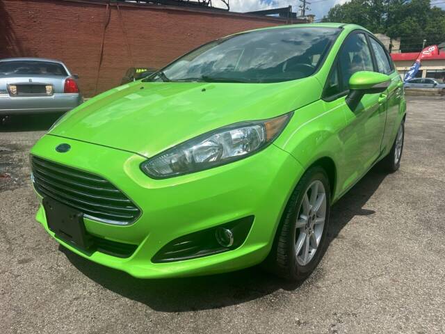 2015 Ford Fiesta for sale at Kelly Auto Group in Cleveland, OH