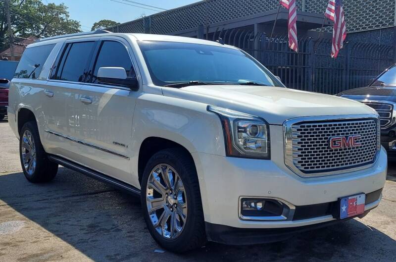 2015 GMC Yukon XL for sale at Gus's Used Auto Sales in Detroit MI