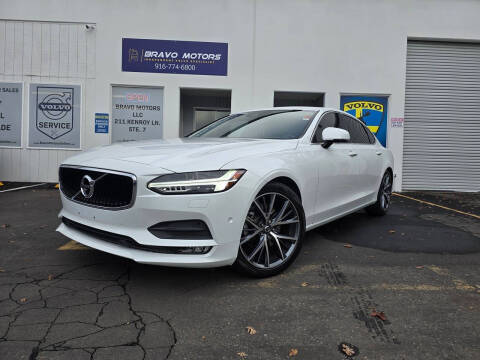 2018 Volvo S90 T5 Momentum