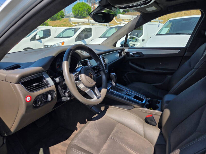 2016 Porsche Macan S