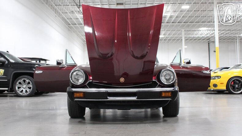 1982 FIAT 2000 Spider