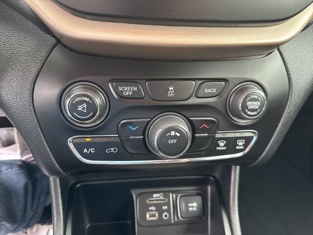 2017 Jeep Cherokee Latitude