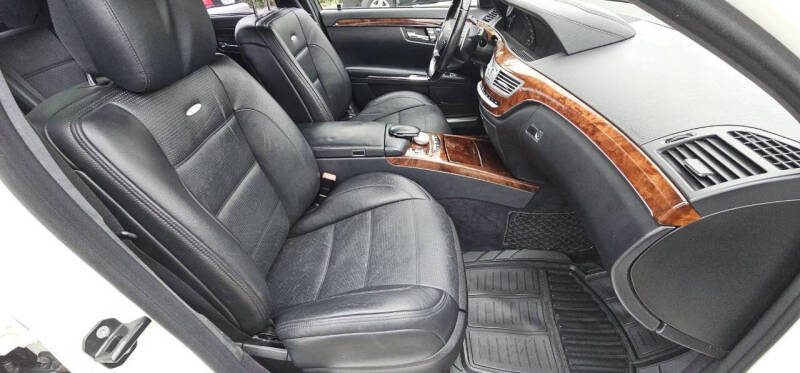 2010 Mercedes-Benz S-Class S 63 AMG