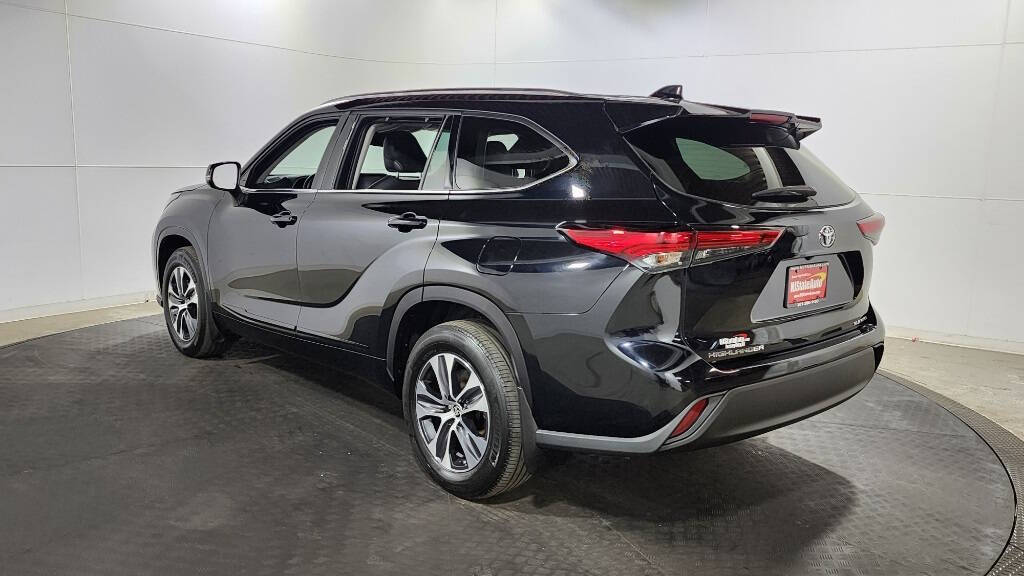 2020 Toyota Highlander for sale at NJ Car Buyer in Jersey City, NJ