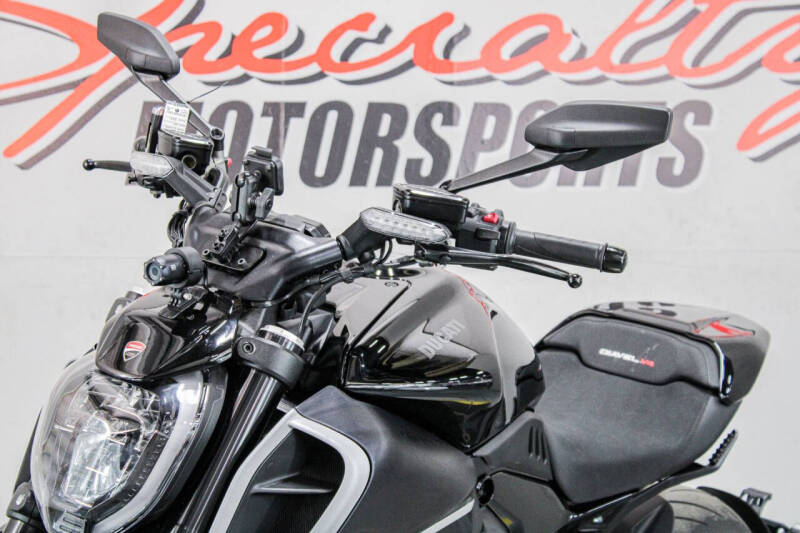 2023 Ducati Diavel V4
