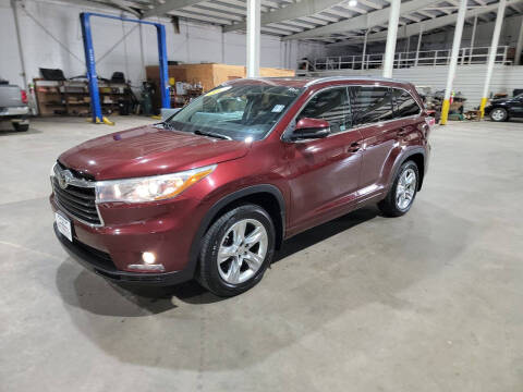 2015 Toyota Highlander for sale at De Anda Auto Sales in Storm Lake IA