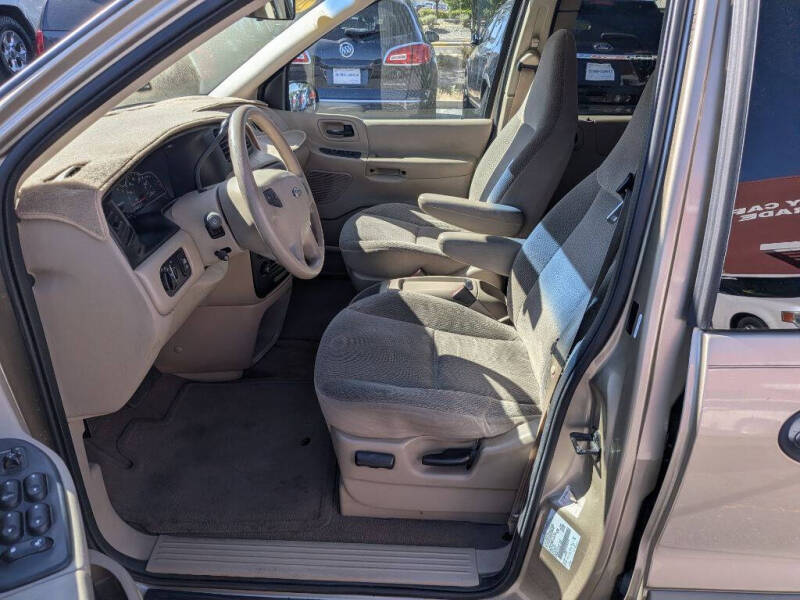 2001 Ford Windstar LX
