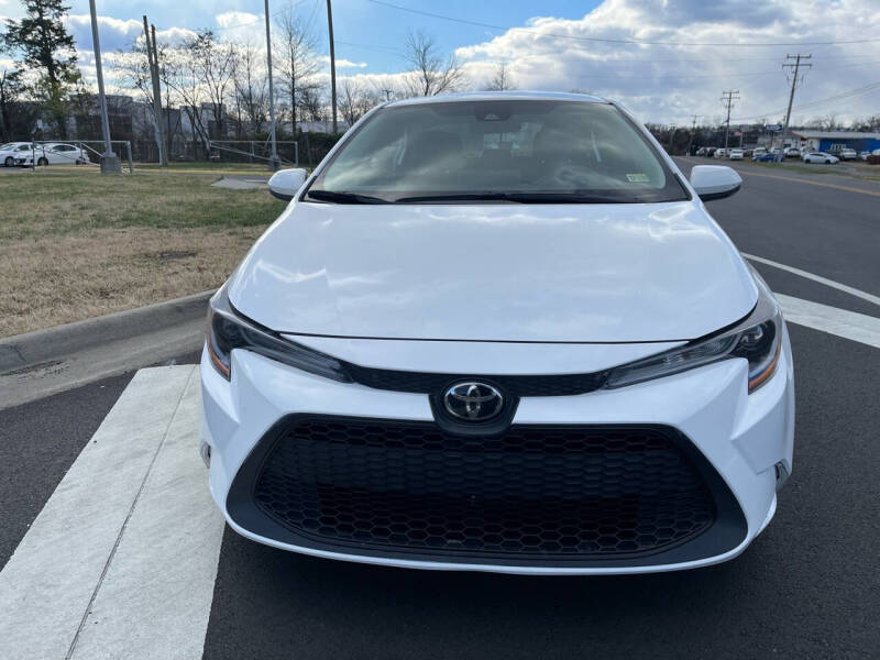 2021 Toyota Corolla LE photo 3