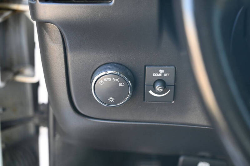 2023 Chevrolet Express 2500