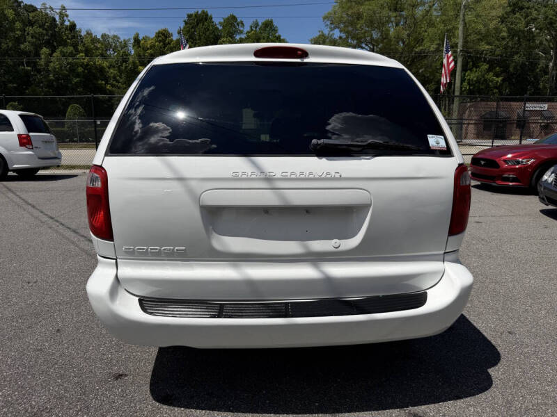 2006 Dodge Grand Caravan SE