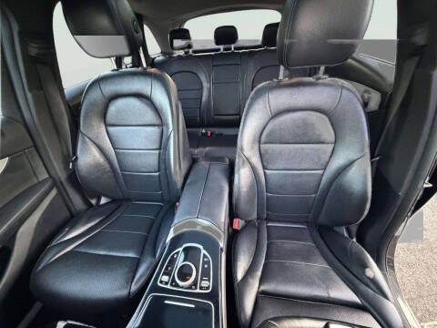 2017 Mercedes-Benz GLC GLC 300 4MATIC