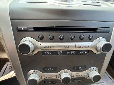 2011 Nissan Murano LE