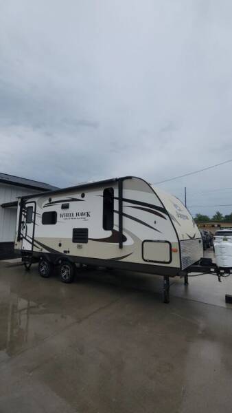 2015 Jayco White Hawk Ultra Light 21 FBS  for sale at Smithburg Automotive in Fairfield IA