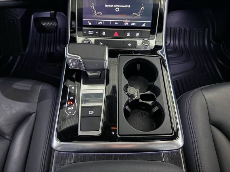 2022 Audi Q7 quattro Premium Plus 55 TFSI