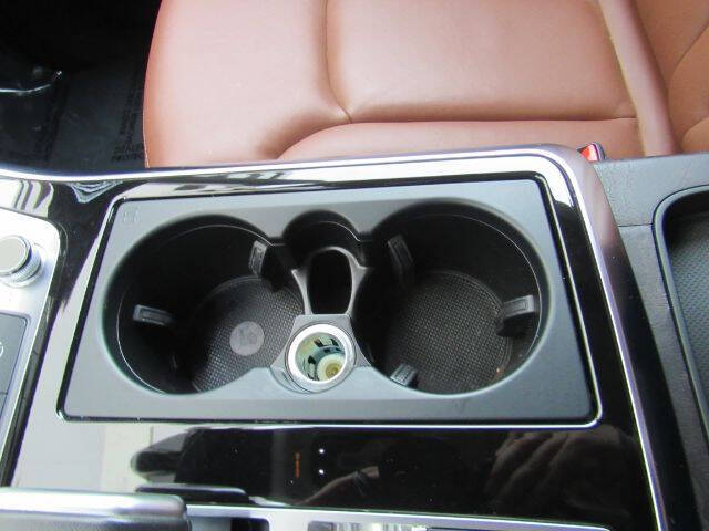 2022 Audi Q8 quattro Premium 55 TFSI