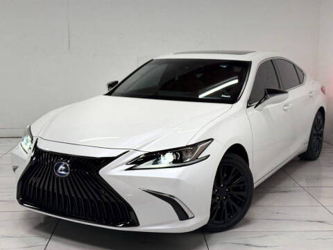 2021 Lexus ES 300h