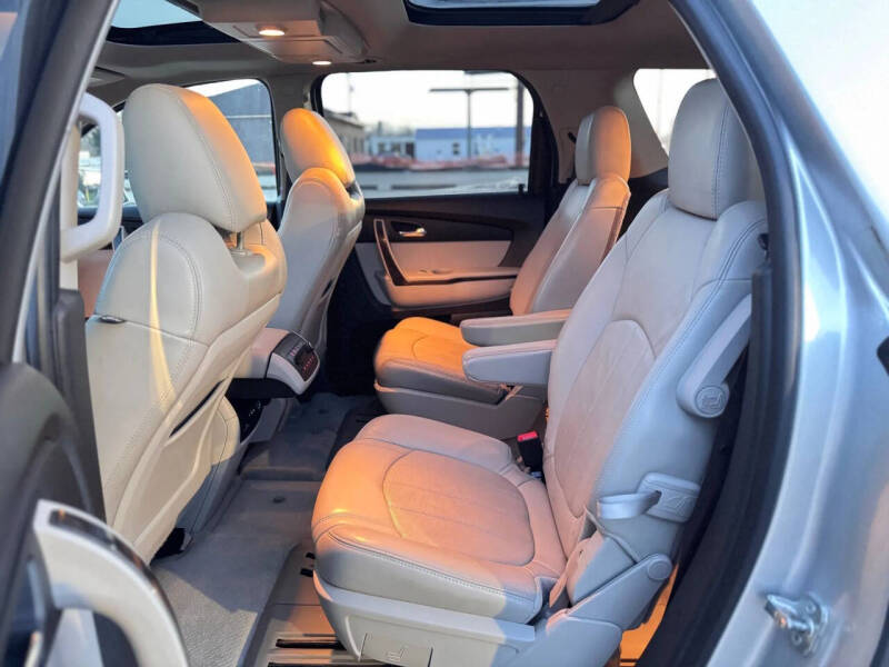 2012 GMC Acadia Denali