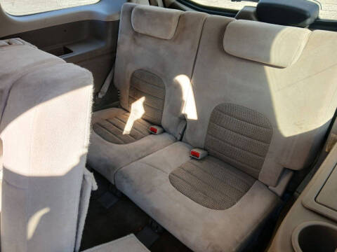 2005 Nissan Pathfinder SE