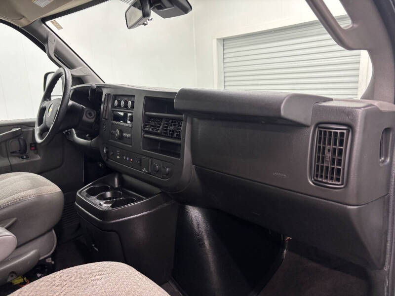 2020 Chevrolet Express LT 3500