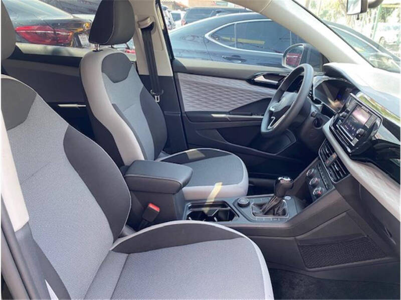 2022 Volkswagen Taos S 4Motion