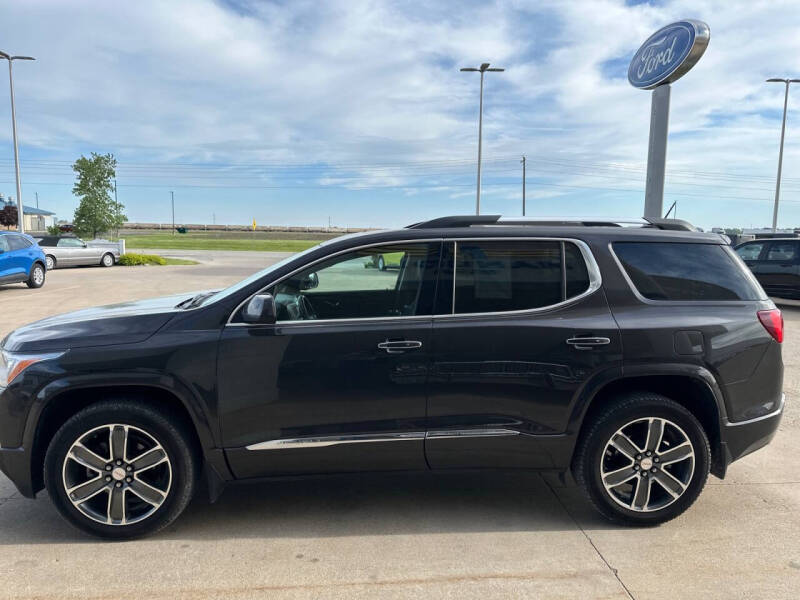 2019 GMC Acadia Denali