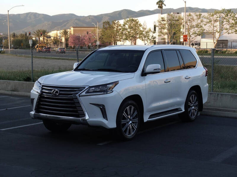 2016 Lexus LX 570