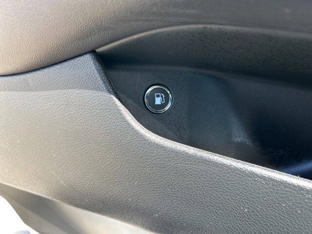 2023 Chrysler Pacifica Plug-In Hybrid Touring L