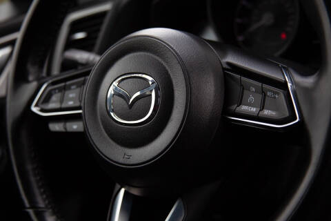 2018 Mazda MAZDA3 Touring