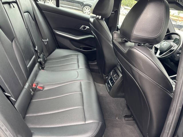 2024 BMW 3 Series 330i