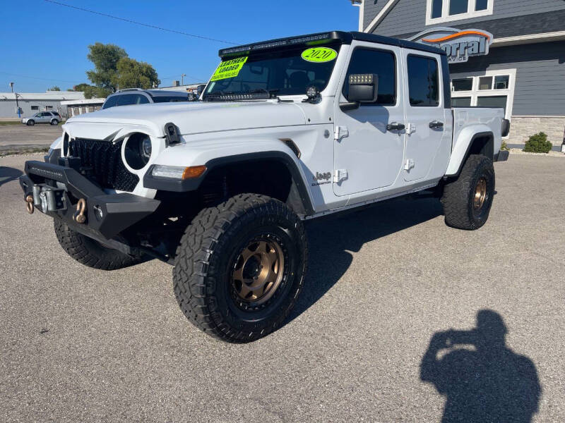 2020 Jeep Gladiator Overland's photo