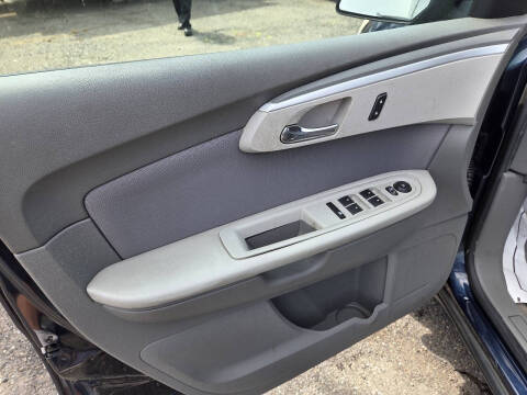 2010 Chevrolet Traverse LS