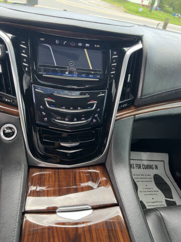 2019 Cadillac Escalade ESV Luxury