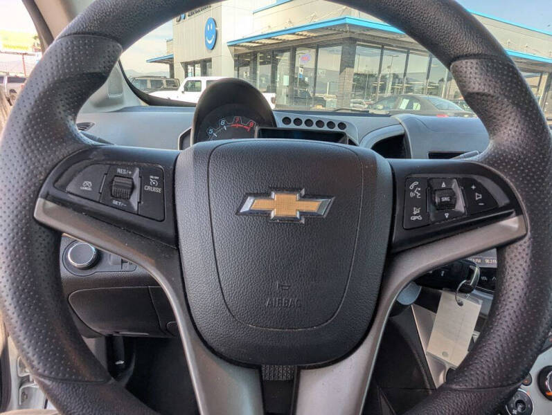 2015 Chevrolet Sonic LT Auto