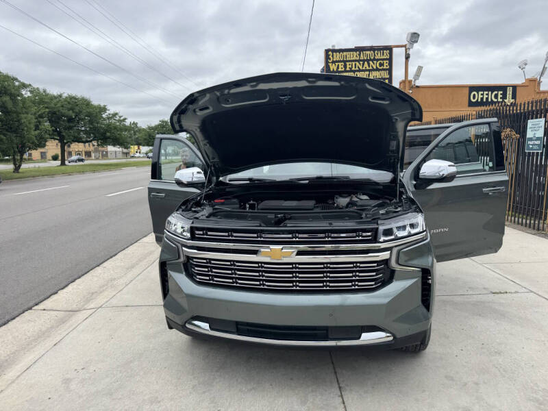 2023 Chevrolet Suburban Premier