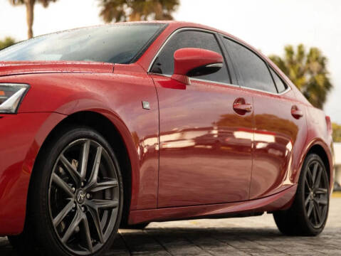 2018 Lexus IS 300