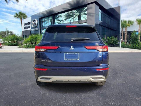 2024 Mitsubishi Outlander SE