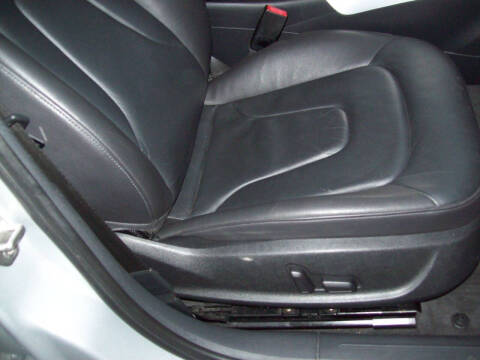 2011 Audi A4 2.0T quattro Avant Premium Plus