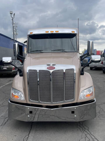 2021 Peterbilt 579