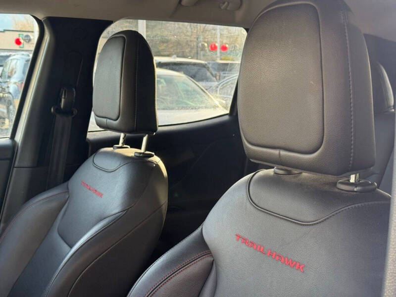 2021 Jeep Renegade Trailhawk