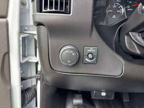 2024 Chevrolet Express 2500