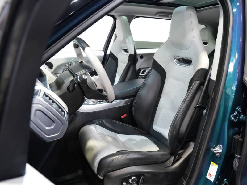 2020 Land Rover Range Rover Sport SVR